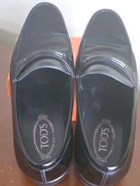 TOD'S Men's Black Leather Penny Loafers, $900